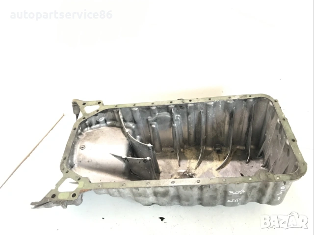 Картер за масло 2.3D 308 208 за Mercedes Sprinter (1995-1999) R6010142102 