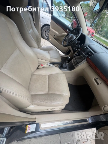 Toyota avensis, снимка 12 - Автомобили и джипове - 54810497