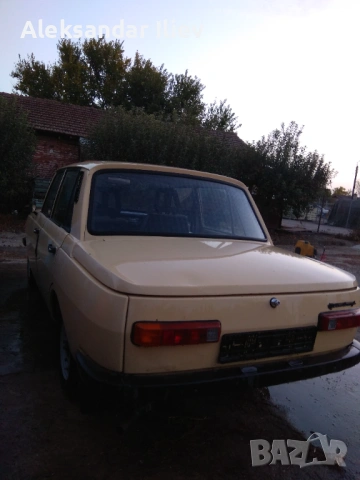 Продавам Вартбург цял за части , снимка 2 - Автомобили и джипове - 54953917