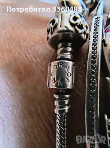 сребърна гривна на Pandora , снимка 3 - Гривни - 54138686