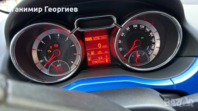 Опел Адам Кабрио 2018 г., снимка 6 - Автомобили и джипове - 55450942