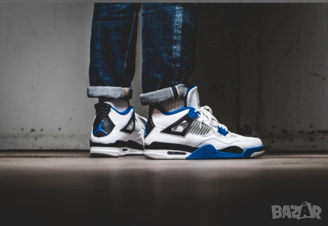 оригинални Air Jordan 4 Retro Mid Motorsports номер 45 , снимка 4 - Маратонки - 54497033