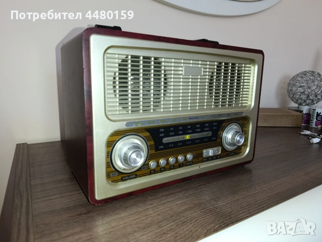 Ретро радио RRT 3B Bluetooth/FM/AM/SW + 4 нови акумулаторни D батерии USB-C