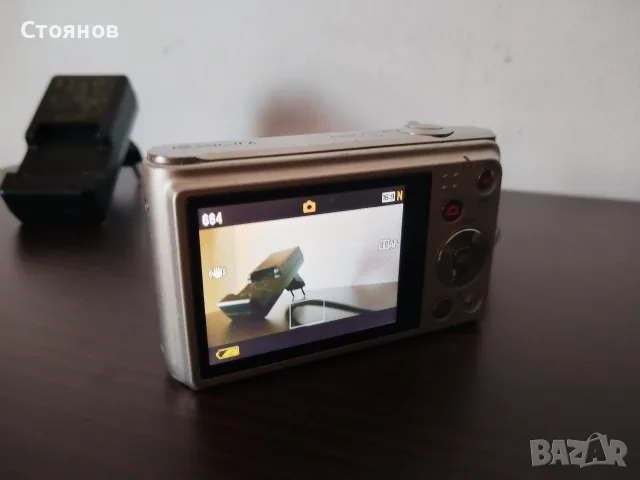 Casio Exilim EX-H5 12.1MP HD Movie, снимка 6 - Фотоапарати - 55417018