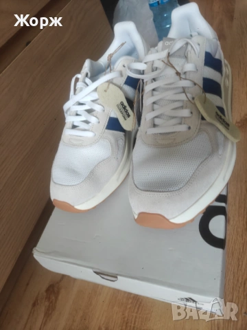 Маратонки Adidas Run 84 , снимка 3 - Маратонки - 54397672