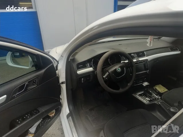 Skoda Superb 2012 2.0TDI 140 DSG, снимка 7 - Автомобили и джипове - 51442040