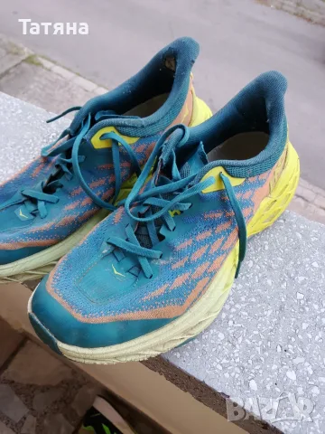 Hoka Speedgoat 44/2,3, снимка 2 - Спортни обувки - 55663035