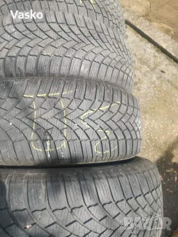 Зимни гуми 205/55 R16, снимка 10 - Гуми и джанти - 55587021