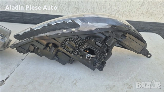 Комплект ляв и десен фар Kia Sorento Bixenon led код 92102C5100, 92101C5100 , снимка 11 - Аксесоари и консумативи - 54442368