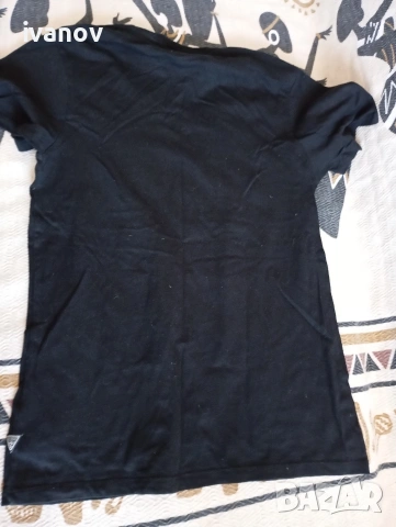Guess тениска XS размер , снимка 4 - Тениски - 55077127