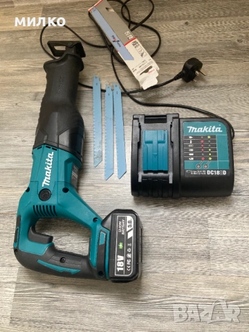 MAKITA DJR 186 саблен трион, снимка 2 - Триони и циркуляри - 53959023
