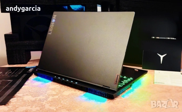 NVIDIA RTX 3080 16GB GDDR6/Intel Core i9-11980HK/16GB RAM/1TB SSD/16 WQXGA 165Hz IPS/Lenovo Legion 7, снимка 2 - Лаптопи за игри - 54236623