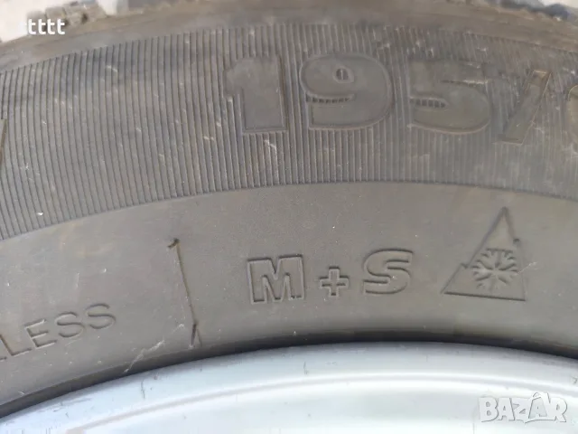 Джанти с гуми 15цола Nissan , снимка 5 - Гуми и джанти - 55320997