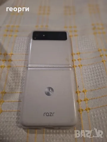Motorola razr 40, снимка 3 - Motorola - 55397570