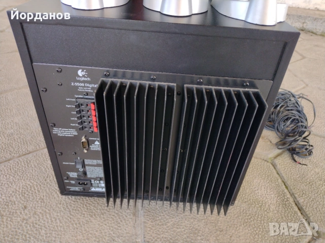 озвучителна система Logitech Z5500 , снимка 4 - Аудиосистеми - 47084389