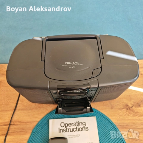 Panasonic RX-DS303 японски радиокасетофон със CD, снимка 2 - Радиокасетофони, транзистори - 54788315