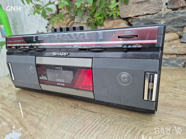 Радиокасетофон Sharp QT-247Y(BK), снимка 4 - Радиокасетофони, транзистори - 55191171
