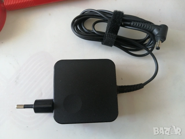 Зарядно за лаптоп LENOVO ADL45WCG 45W, 20V, 2.25A, снимка 2 - Захранвания и кутии - 54493290