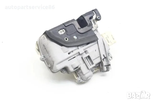 Актуатор механизъм за заключване на предна дясна врата за Audi A4 B8 1.8 TFSI (2008) 8J2837016A OEM
