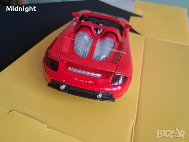 Porsche Carrera GT 1:24, снимка 3 - Колекции - 55574028