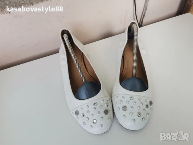 Балерини Ugg 38  н. Естествена кожа , снимка 11 - Дамски ежедневни обувки - 54541646