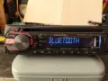 Kenwood KDC-BT35U CD/USB тунер с Bluetooth и директно управление на iPod, Siri Voice, снимка 3