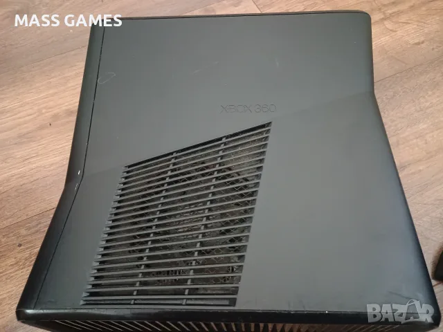 XBOX 360 S MODEL 250 GB, снимка 6 - Xbox конзоли - 55596181