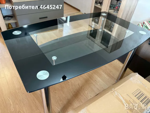 Стъклена маса с метални крака, снимка 6 - Маси - 55292338