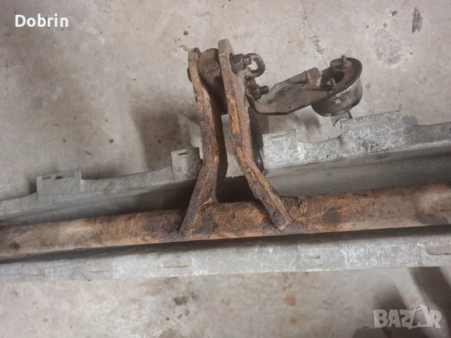 Теглич за Audi A4 B5 седан куатро преди фейс, снимка 5 - Части - 55661132