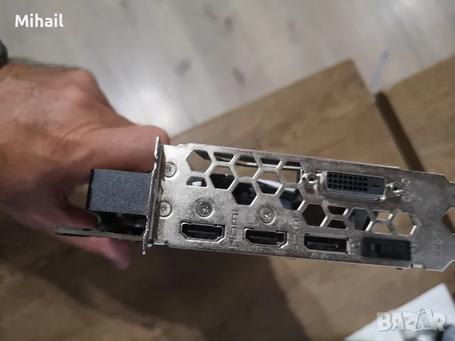 Видеокарта MSI GeForce GTX 1080 Ti ARMOR 11G OC за ремонт, части, снимка 4 - Видеокарти - 55494225