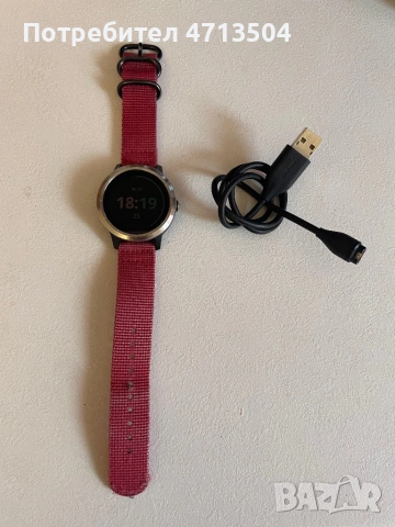 Garmin Vivoactive 3, снимка 2 - Смарт часовници - 54329895