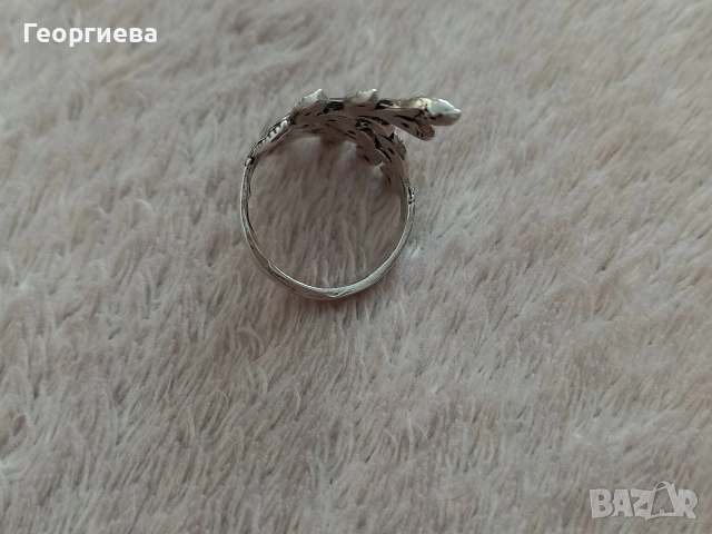 Три дамски сребърни пръстена, снимка 12 - Гривни - 41866620