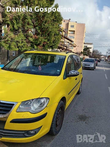 Фолксфаген туран 2010г. , снимка 4 - Автомобили и джипове - 54085133
