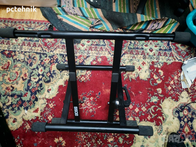 BOSS BAS-1 Amp Stand – Сгъваема стойка за усилвател, снимка 2 - Други - 54658819