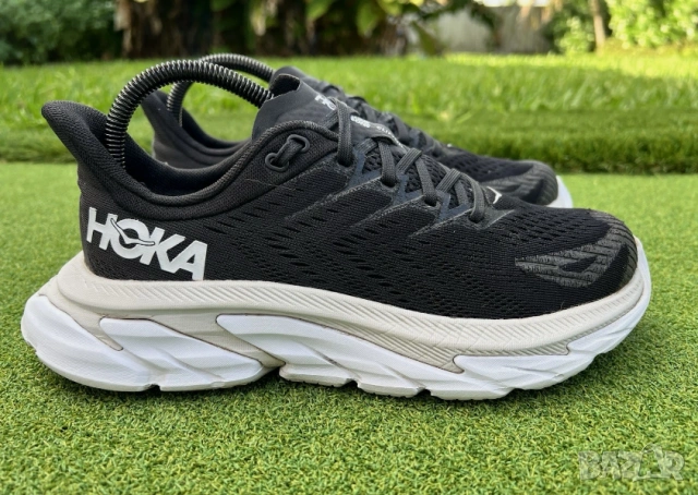маратонки за бягане Hoka One One Clifton Edge  номер 39 ,5-40 , снимка 3 - Маратонки - 54634393