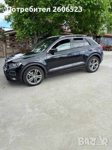 Фолксваген T ROC, снимка 2 - Автомобили и джипове - 54675826