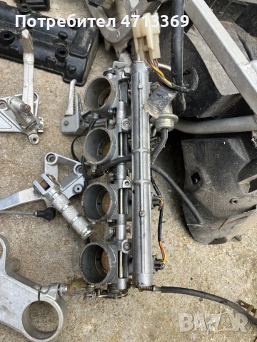 Suzuki gsxr 750 i srad на части , снимка 10 - Части - 54807348