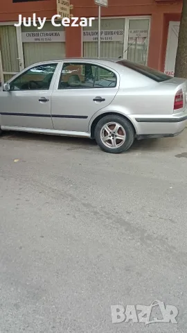 Продавам Шкода Октавиа, снимка 3 - Автомобили и джипове - 55413632