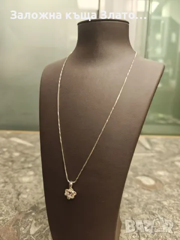 Сребърно колие с розовеещ камък - 3 гр.
