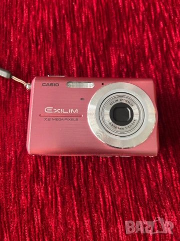 Цифров фотоапарат Casio Exilim 