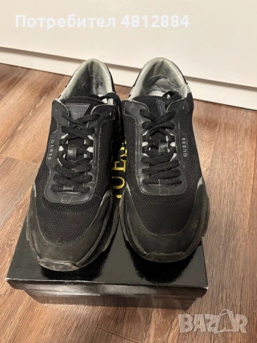 Продавам мъжки обувки Guess, снимка 3 - Спортно елегантни обувки - 54368622