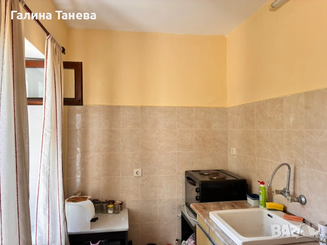 Къща с двор в село Тракиец, снимка 7 - Къщи - 54990622