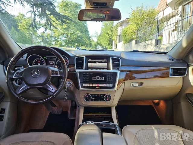 Mercedes GL550 , снимка 8 - Автомобили и джипове - 54780777