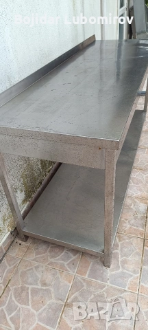 маса неръждавейка с борд 2 рафта , снимка 3 - Стелажи и щандове - 54066292