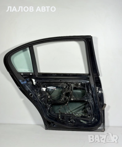 Задна лява врата черна BMW E90 (05-13), снимка 2 - Части - 54775004