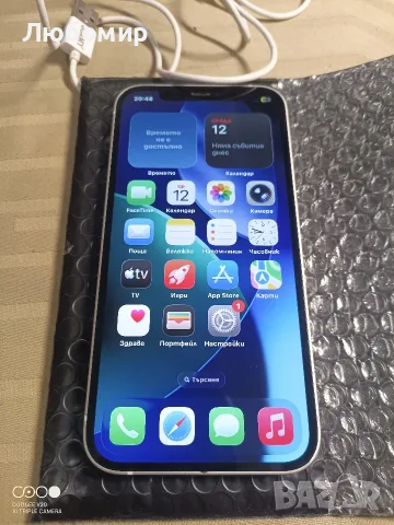 iPhone 12 White, 64 GB, Като нов 