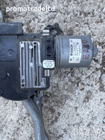 механизъм моторче чистачки Мерцедес Е270 W211 A2118200442 0390241801 Mercedes E200 E220 E280 E320, снимка 2 - Части - 55558958