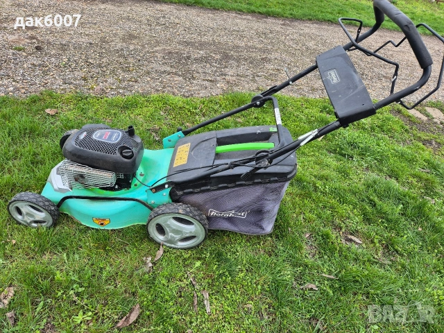 Бензинова косачка , снимка 2 - Градинска техника - 53666469