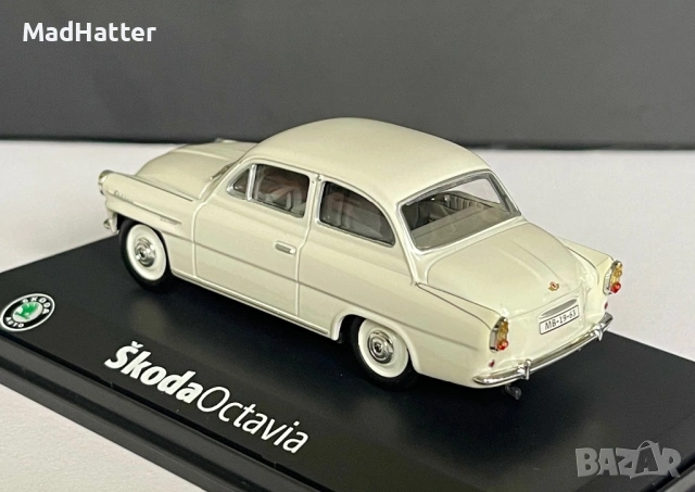 Skoda Octavia / Шкода Октавия -  1/43 - Abrex, снимка 4 - Колекции - 54839403