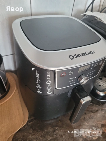 Airfryer-закупен  от Лидл голям вариант с 6.7  литра  2150 W  , снимка 5 - Фритюрници - 55221964